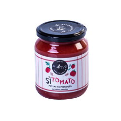 Organic tomato sauce